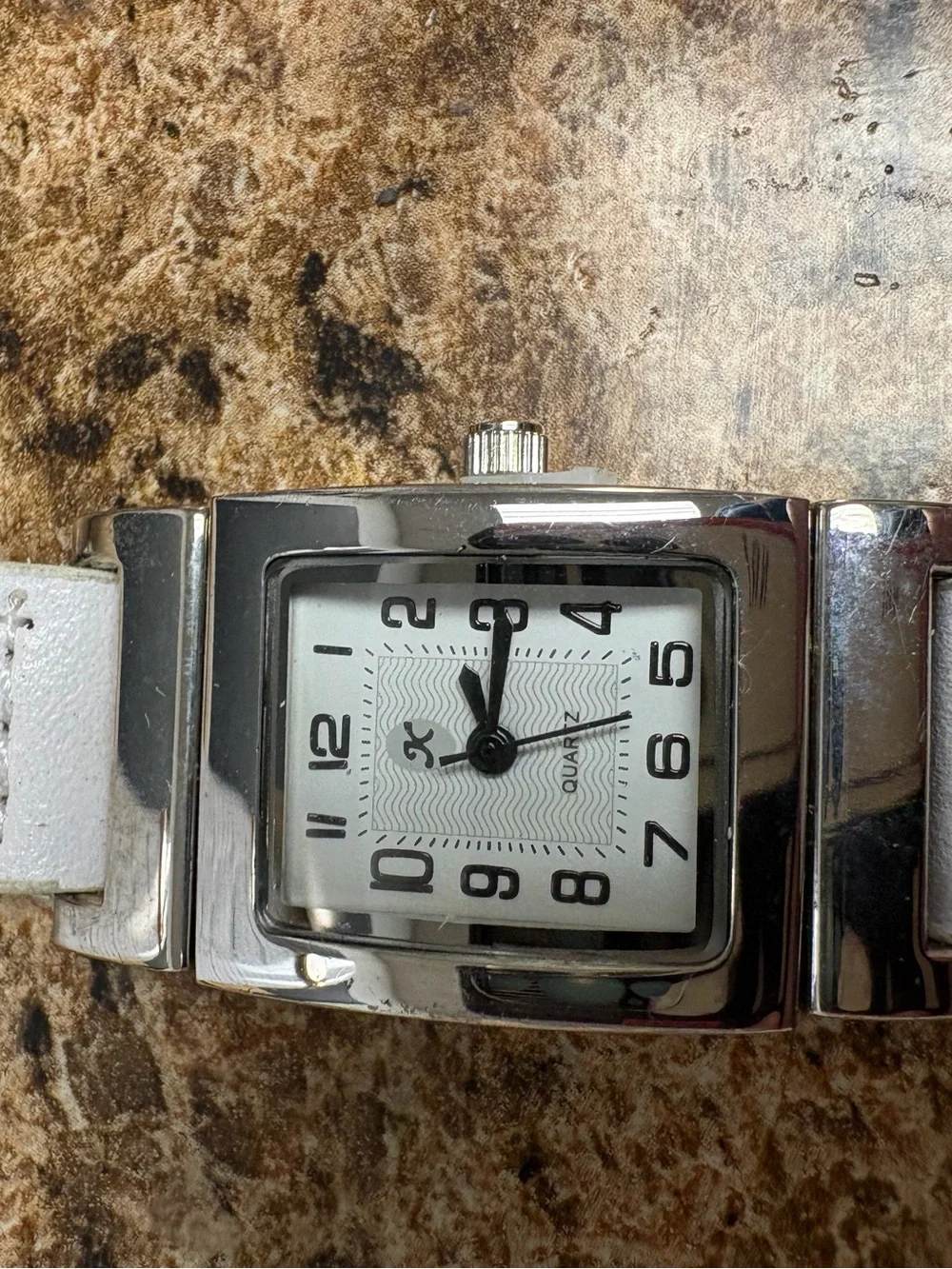Women’s Rectangular Quartz Watch White Faux Leather Strap Japan Movt Silver Tone